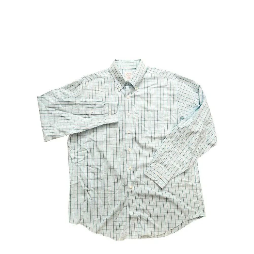 Brooks Brothers plaid men's Large supima cotton button up with chest pocket
